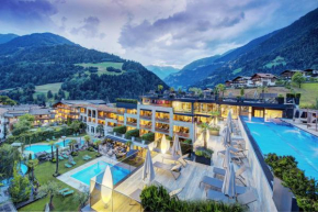 Гостиница Stroblhof Active Family Spa Resort  Сан-Леонардо-Ин-Пассирии